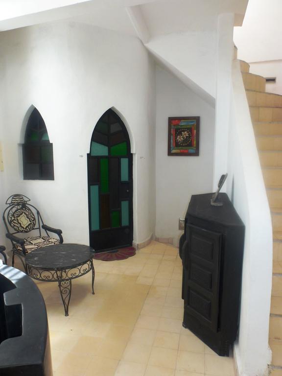 Ryad Laarouss Family Marrakesh Bagian luar foto