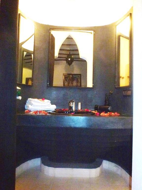 Ryad Laarouss Family Marrakesh Ruang foto